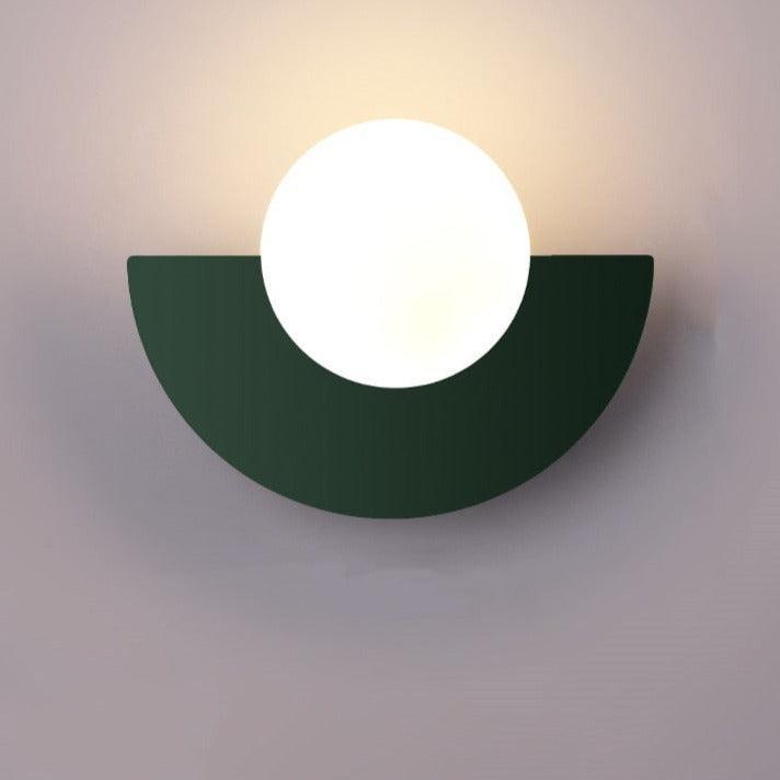 applique murale couleur, luminaire coloré, lampe murale design, éclairage décoratif, applique murale moderne, luminaire intérieur vibrant, lampe murale multicolore, applique chambre colorée, éclairage mural créatif, luminaire ambiance colorée, applique murale salon, lampe murale originale, éclairage personnalisé, applique LED colorée, décoration murale lumineuse