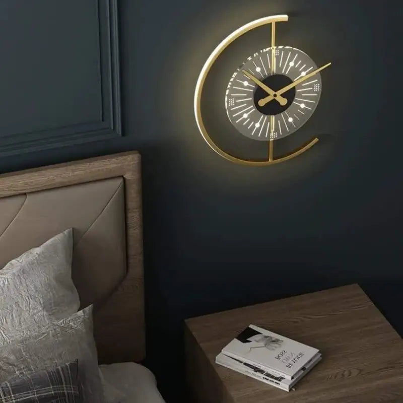 applique murale horloge, luminaire horloge murale, applique murale design, horloge murale lumineuse, applique LED avec horloge, éclairage mural moderne, applique multifonction salon, horloge murale originale, lampe murale avec heure, applique décorative murale, luminaire 2 en 1, applique murale entrée, horloge murale design LED, applique murale pratique, déco murale lumineuse