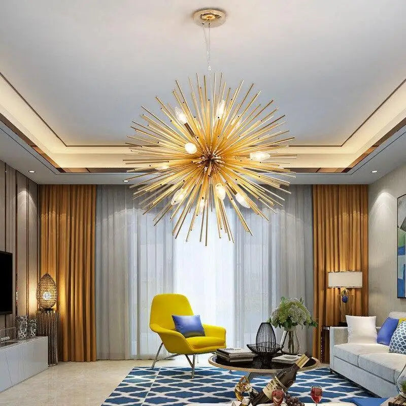 suspension soleil design, luminaire plafond doré, suspension lumineuse décorative, lampe soleil moderne, luminaire rayonnant intérieur, suspension originale salon, suspension dorée élégante, luminaire effet soleil, lampe suspendue artistique, suspension centrale salle à manger, luminaire design solaire, lampe déco rayons dorés, suspension moderne brillante, luminaire métal doré chic, éclairage plafonnier décoratif
