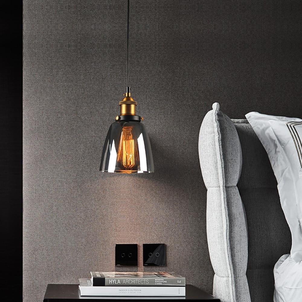 suspension verre fumé, luminaire verre fumé, suspension luminaire design, suspension élégante salon, suspension fumée chambre, lampe suspendue verre teinté, luminaire suspendu moderne, suspension lumière douce, suspension cuisine verre fumé, éclairage verre fumé, suspension verre fumé LED, suspension verre fumé industriel, lampe suspendue esthétique, suspension tendance déco, suspension verre fumé salle à manger