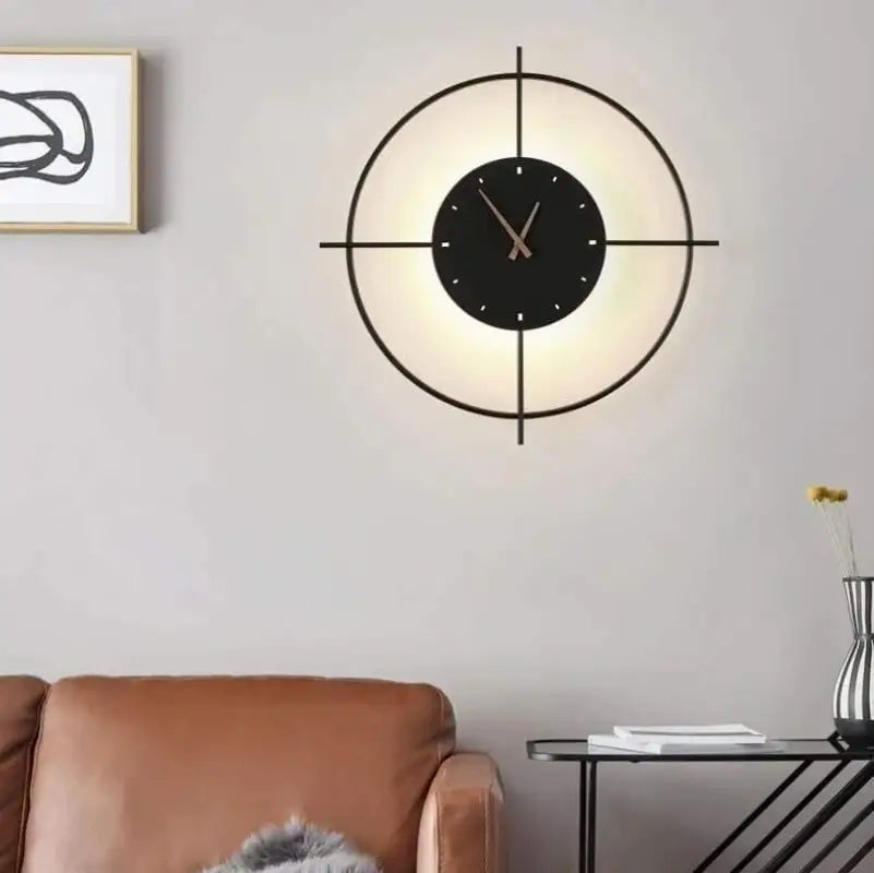 applique murale horloge, luminaire horloge murale, applique murale design, horloge murale lumineuse, applique LED avec horloge, éclairage mural moderne, applique multifonction salon, horloge murale originale, lampe murale avec heure, applique décorative murale, luminaire 2 en 1, applique murale entrée, horloge murale design LED, applique murale pratique, déco murale lumineuse