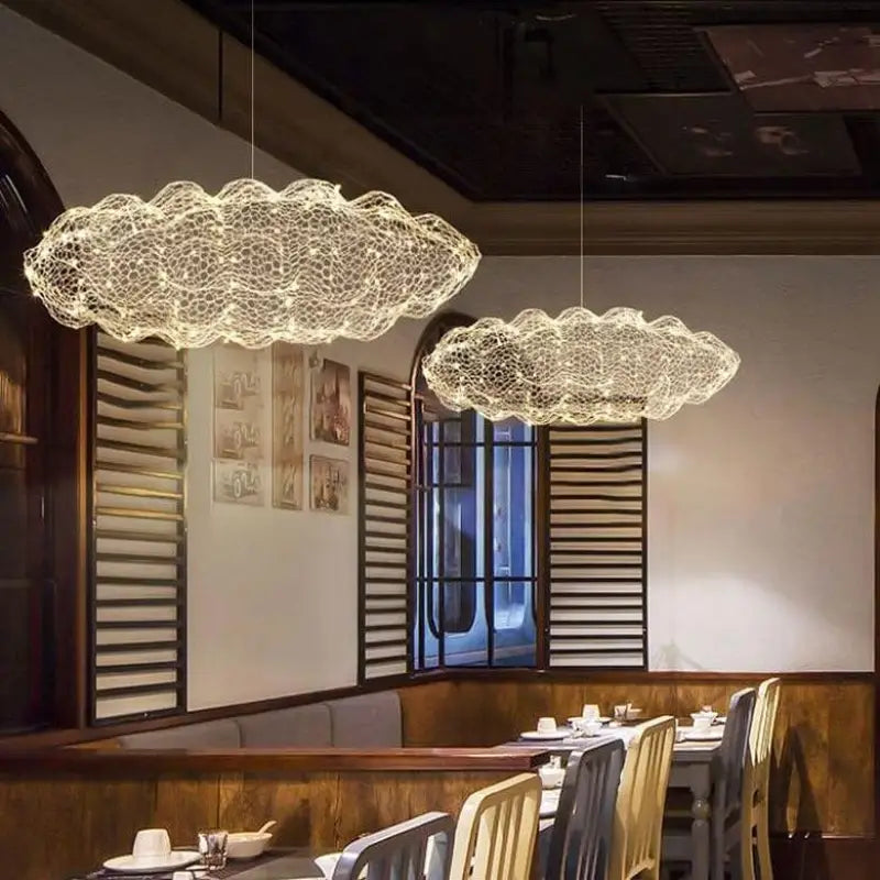 suspension LED design, luminaire suspendu moderne, lampe suspendue LED, éclairage LED intérieur, suspension LED salle à manger, lampe LED plafond, luminaire LED élégant, suspension LED minimaliste, lampe LED salon, luminaire LED cuisine, éclairage suspendu contemporain, lampe suspendue écoénergétique, suspension LED chambre, luminaire LED ajustable, lampe LED haut de gamme