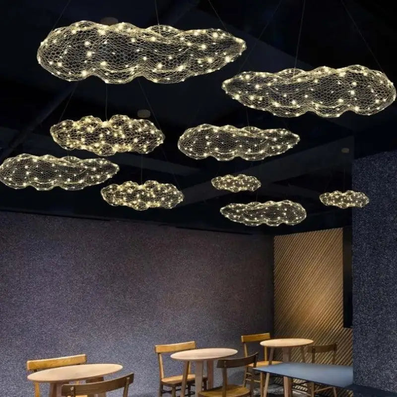 suspension LED design, luminaire suspendu moderne, lampe suspendue LED, éclairage LED intérieur, suspension LED salle à manger, lampe LED plafond, luminaire LED élégant, suspension LED minimaliste, lampe LED salon, luminaire LED cuisine, éclairage suspendu contemporain, lampe suspendue écoénergétique, suspension LED chambre, luminaire LED ajustable, lampe LED haut de gamme